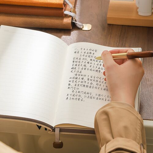 文创艺新款压纹质感A5横线笔记本本子定制可印logo仿木条纹复古高