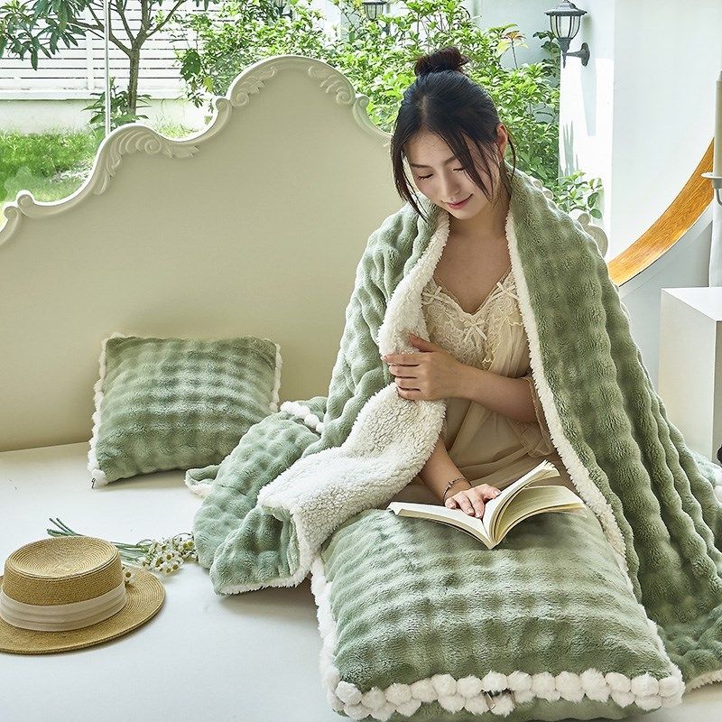 抱枕毯子二合一车用加厚高级兔毛绒毛毯枕头沙发午睡被子两用车载,居家布艺,抱枕被,淘宝优惠券,粉丝福利购,淘宝优惠卷