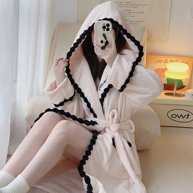 2024新款睡袍女秋冬季珊瑚绒加厚连帽长款浴衣浴袍紫色冬天睡衣