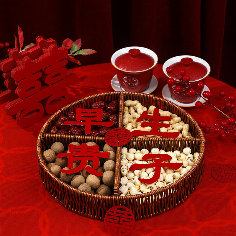 结婚早生贵子模具压牀娃娃摆件婚礼铺牀乾果盒订婚宴布置婚庆用品