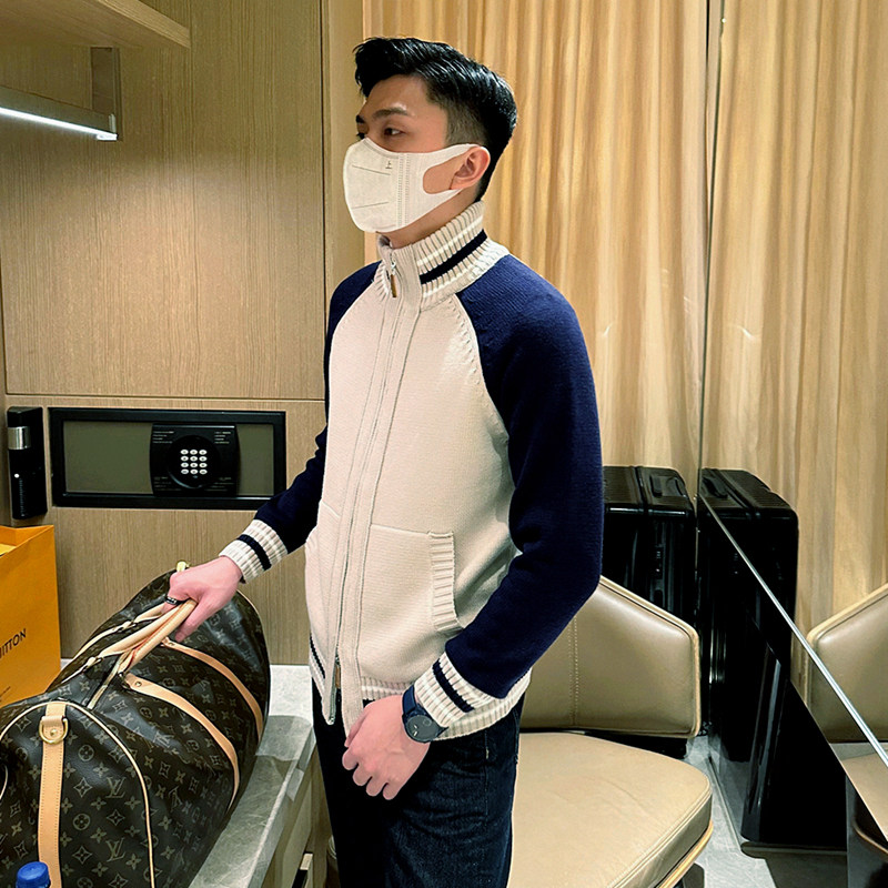 法式轻奢时尚拼色开衫毛衣男款冬天保暖衣休闲半高拉链针织衫外套