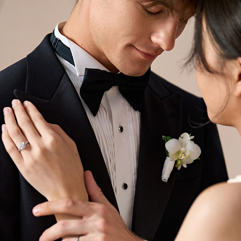 澳嘉新郎婚礼礼盒羊毛塔士多西装男士婚礼西服套装商务正装敬酒服