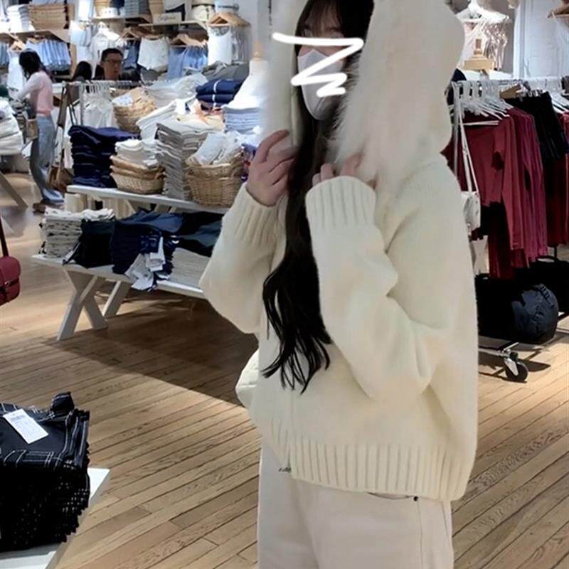 正品高货白色大毛领连帽狐狸毛针织外套女秋冬慵懒高级感宽松拉炼