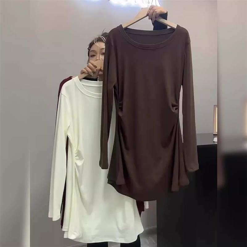 正品高货2025秋冬圆领女咖色白色中长款加绒加厚T恤上衣褶皱收腰
