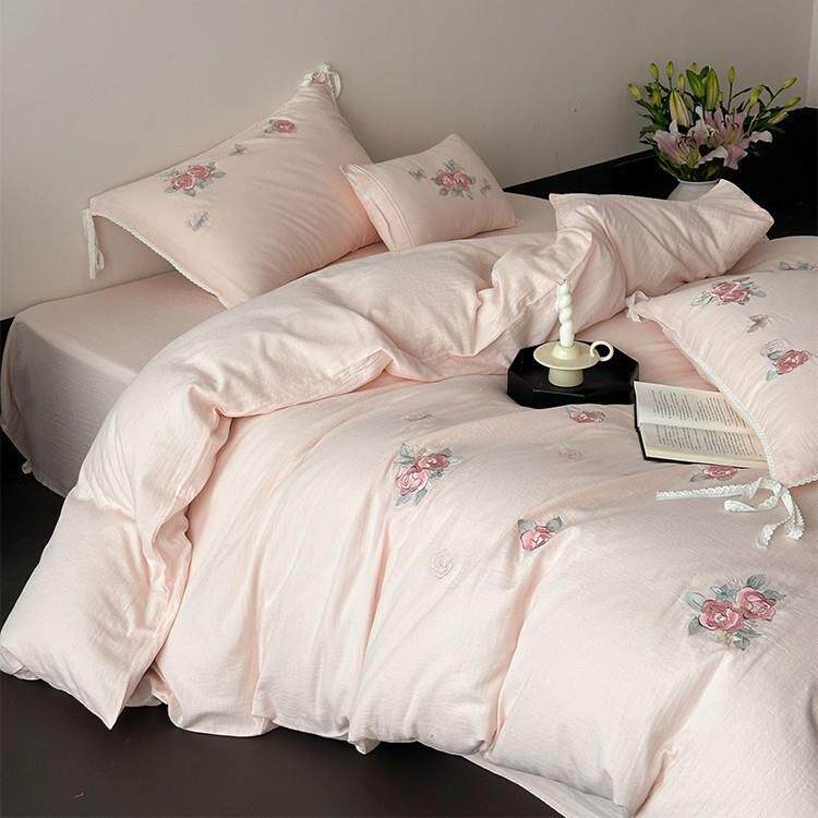 少女超柔全棉双层皱皱纱四件套花卉刺绣轻奢被套纯棉床上用品粉色