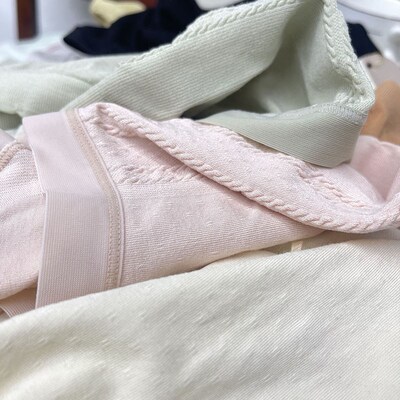 耳机里的Tizzy T【随夏】2168大版加肥无缝裸氨无痕内裤女高弹