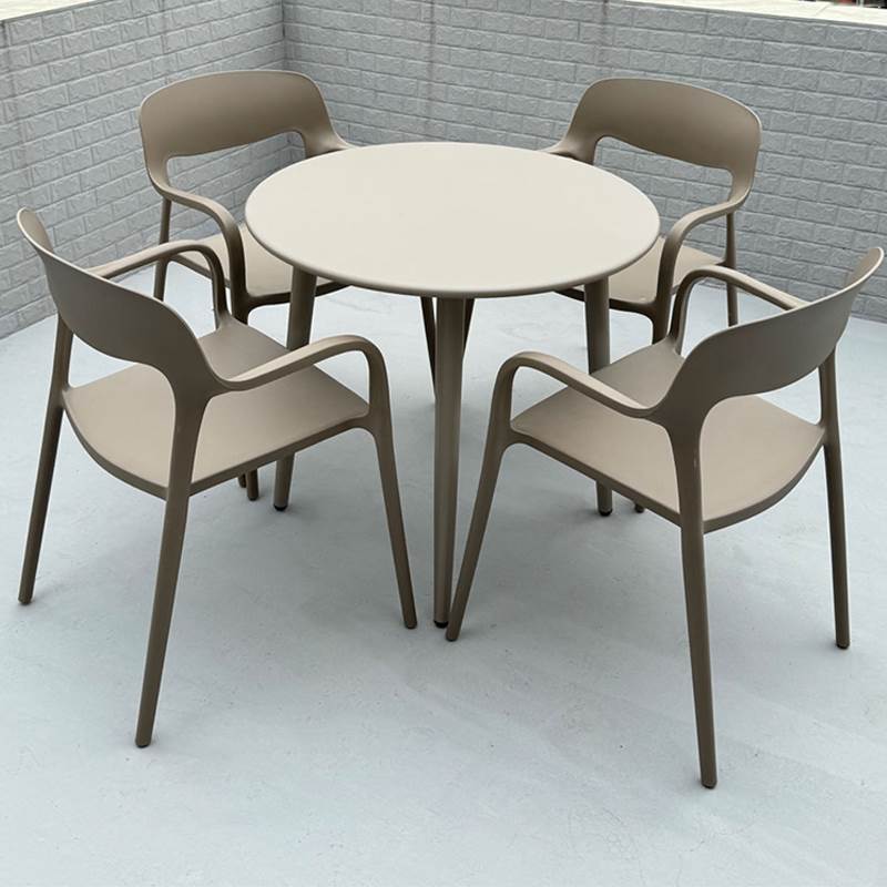 户外碳钢小圆桌椅子组合阳台休闲奶茶店室外摆不锈钢餐桌洽谈商用