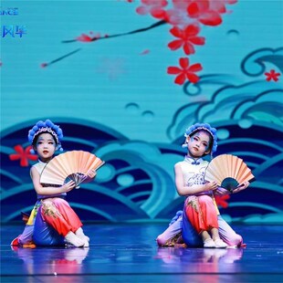 粉墨花旦演出服儿童戏曲表演服俏花旦舞蹈服扇子道具小戏迷梨花颂
