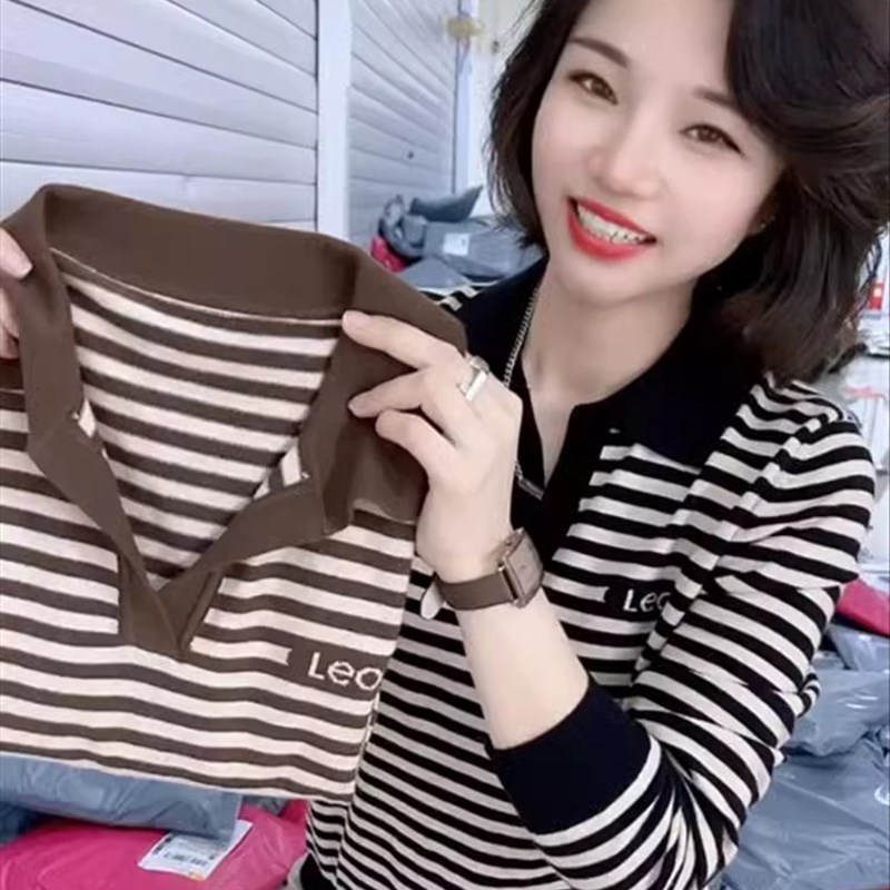 翻领条纹长袖t恤女上衣中年妈妈秋装2023新M款洋气大码减龄POLO衫