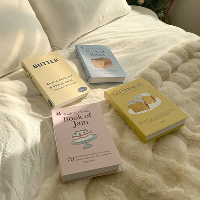 奶油风面包装饰假书摆件