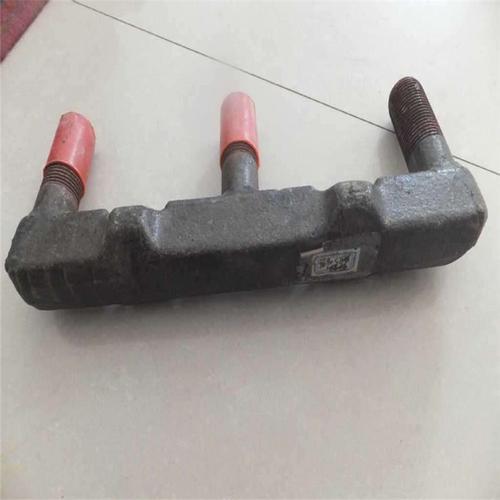 矿用90S012107-2E型螺栓 中心距120mm刮板机紧固件 M24x3丝扣螺丝