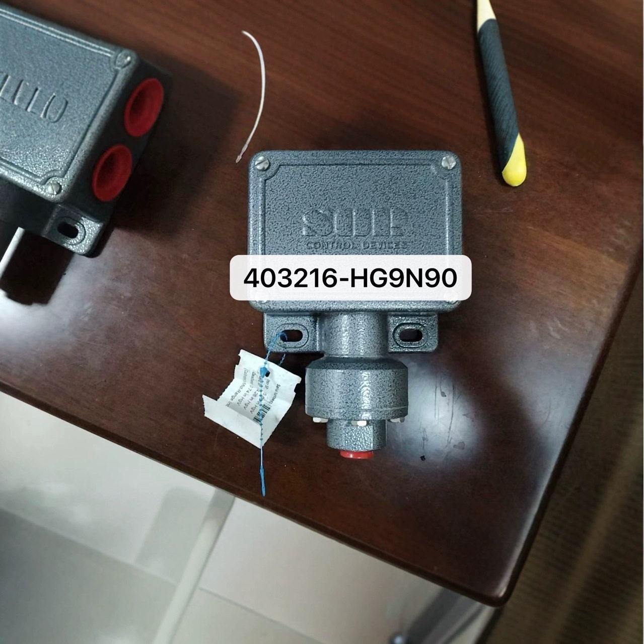 SOR 403216-HG9N90压力开关30-0 IN HG