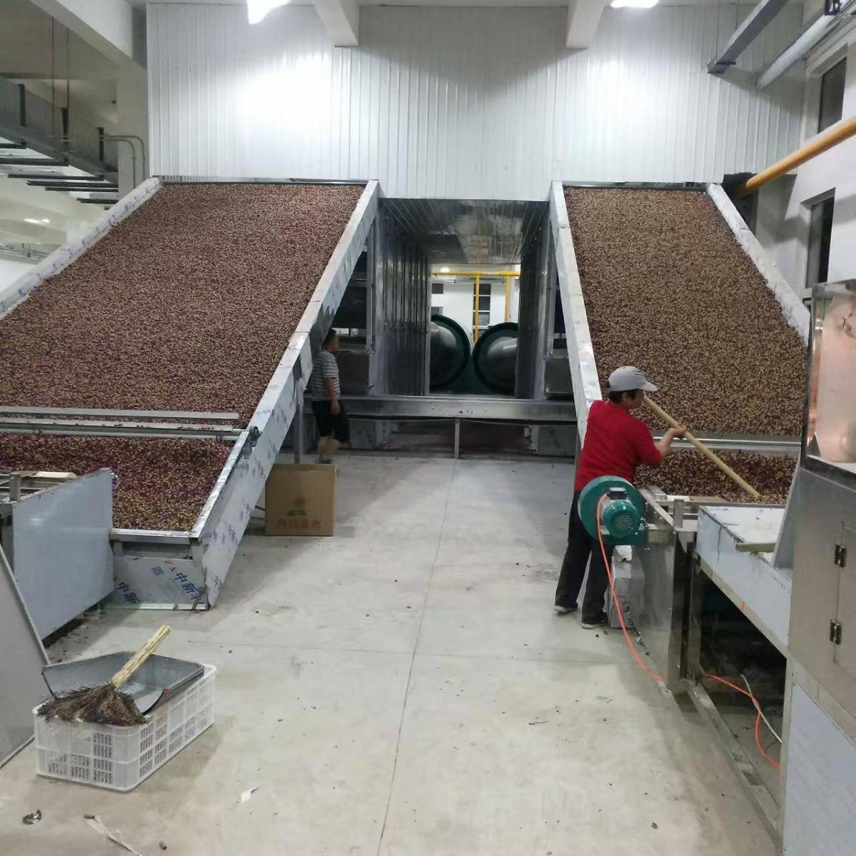 银耳木耳网带烘干机网带式烘干房工厂石化类陶粒输送带式烘干机