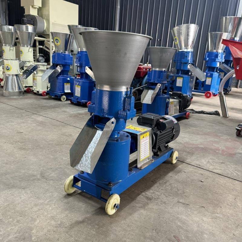 青草玉米颗粒饲料机猪鸡鱼颗粒饲料机小型家禽养殖颗粒饲料机