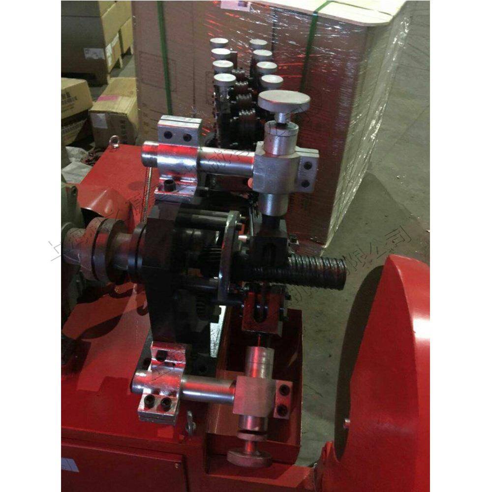 小型卧式波纹管制管机金属螺旋管制管机镀锌钢带卷波纹管成型机