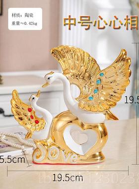 高档式金龙鱼陶瓷中摆件饰玄关酒柜装品电视柜摆设客开业厅礼品办