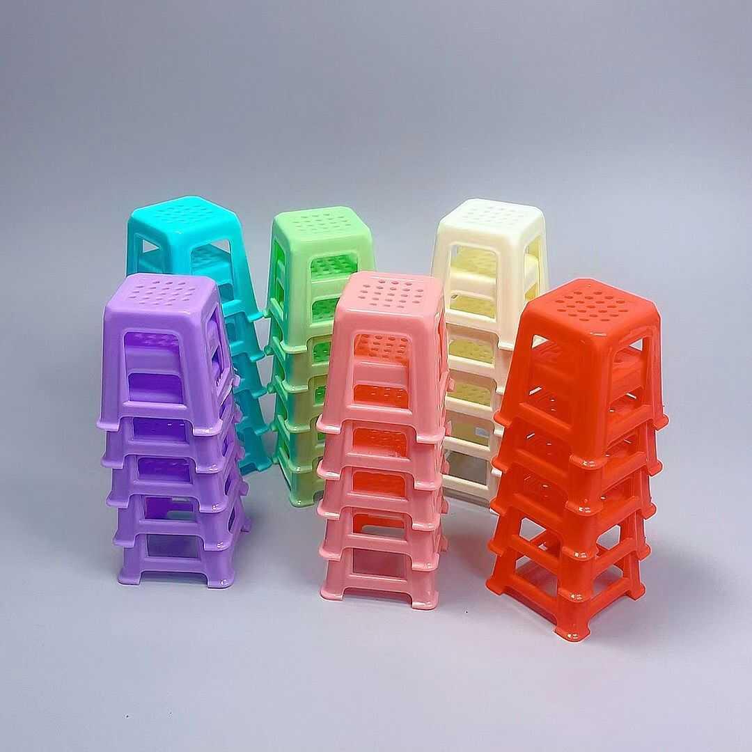 娃娃屋迷你仿真小椅子 BJD微缩食完场景厨房麻将桌小凳子道具配件