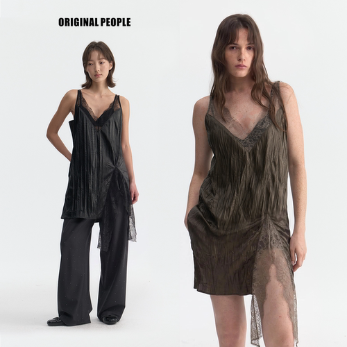 ORIGINAL PEOPLE秋季百褶肤感蕾丝拼接V领吊带背心吊带裙