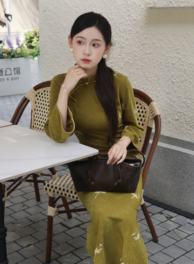 蜻蜓集新中式改良旗袍2025新款秋季长袖绿色日常显瘦复古民国风女