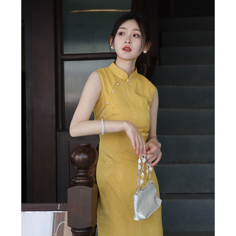 新中式日常旗袍高端年轻款少女