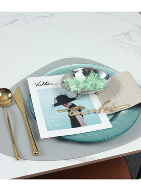 22N-1银色水滴配浅蓝餐盘北欧轻奢样板间餐具套装软装绿色系摆台