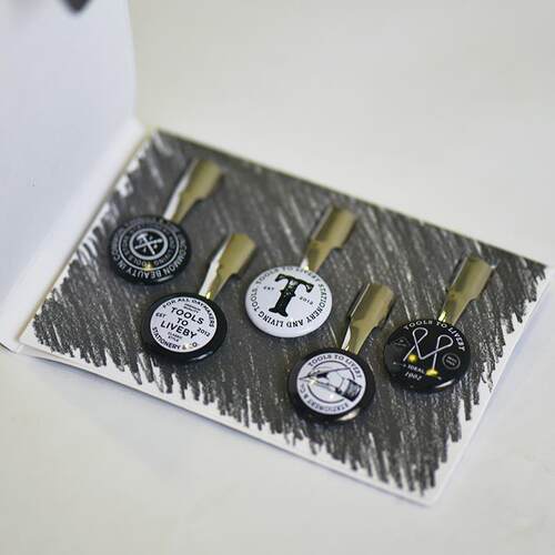 台湾 Tools to Liveby 马口铁复古铅笔夹铅笔帽铅笔套加长器笔杆