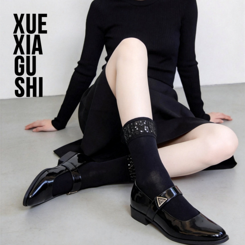 【亮片花边中筒袜女】