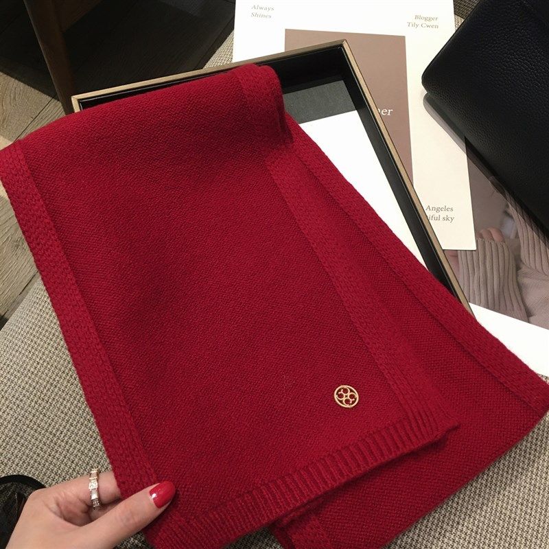 韩国冬季新款金属标设计100w%纯羊毛围巾长款女士披肩户外保暖围