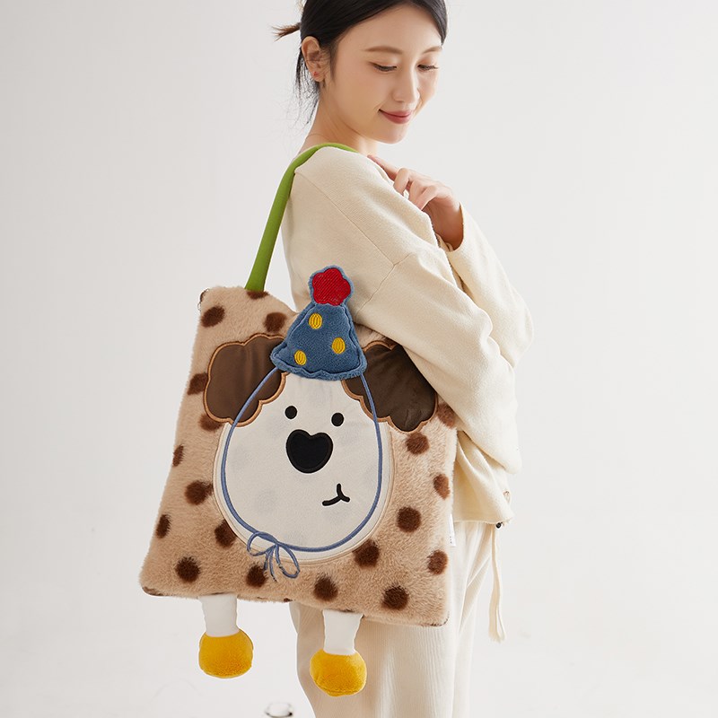 卡通可爱抱枕被子两用二合一w办公室午睡空调毯子学生宿舍可爱靠