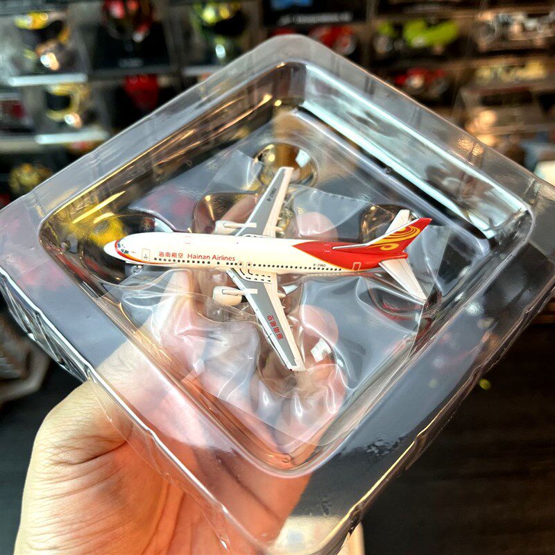 1:400比例合金飞机海南t航空波音737-400客机成品金属模型摆件