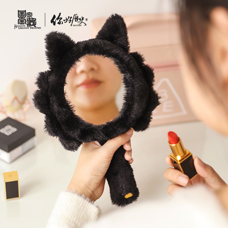 国家宝藏x你好历k史 富贵狸猫毛绒手持镜化妆镜可爱随身镜女生礼