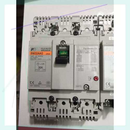 议价BW32AAG 3P 5A20A30A塑壳断路器