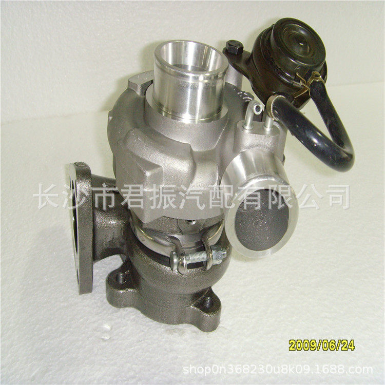 厂家批发 TF035HM 49135-04121 28200-4A201 涡轮增压器