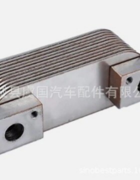 油冷却器芯 3023079 3201785 3023078