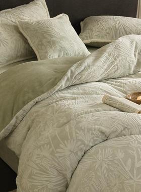 冬季法式复古提花雕花牛奶绒四件套保暖加绒被套床上用品1.2绿色