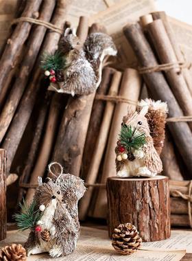 JK慕空间 手工草编圣诞节呆萌松鼠装饰摆件 花园庭院阳台装饰挂件