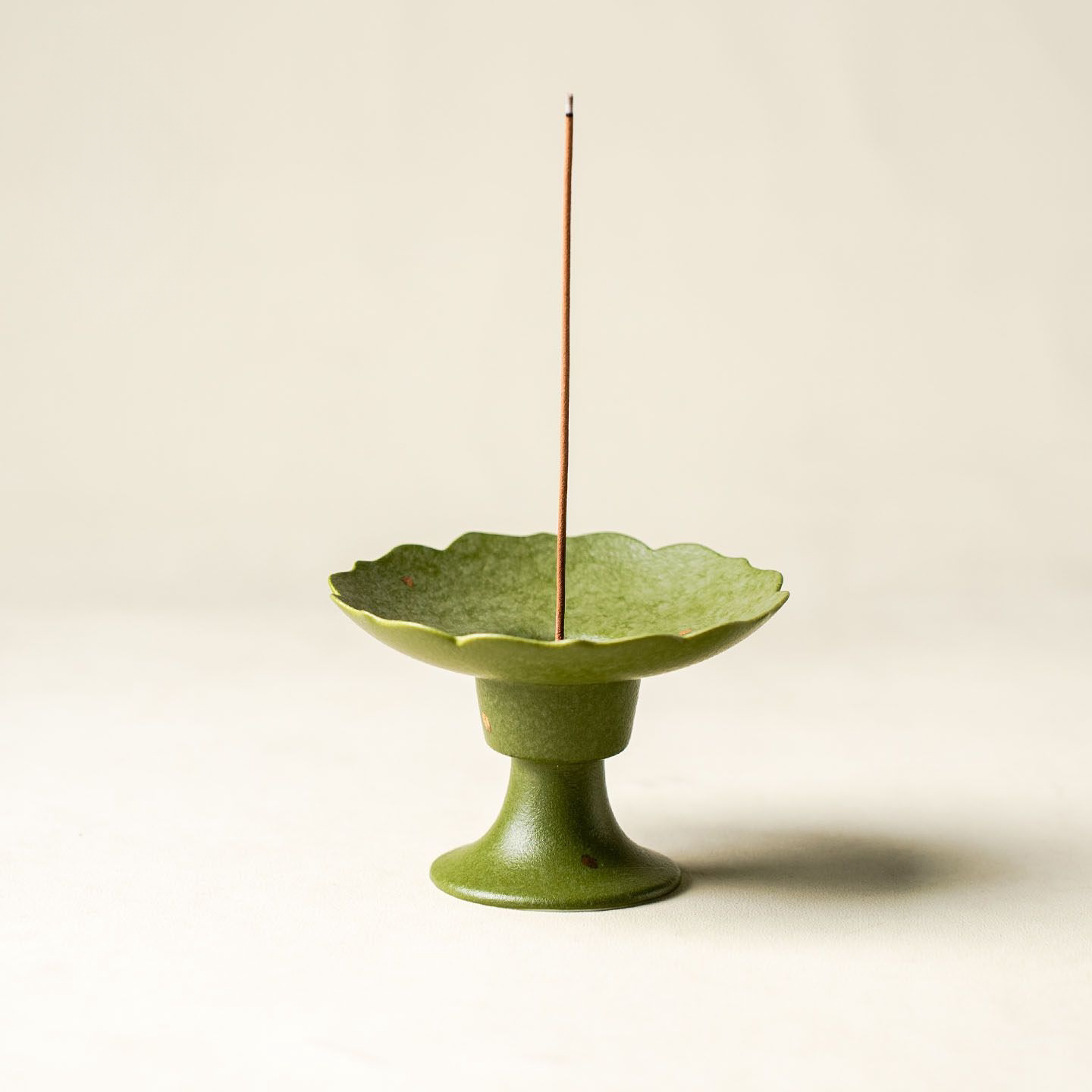 火石红青橘洒金小圆香炉高足香插香薰炉中式陶瓷线香底座家用室内