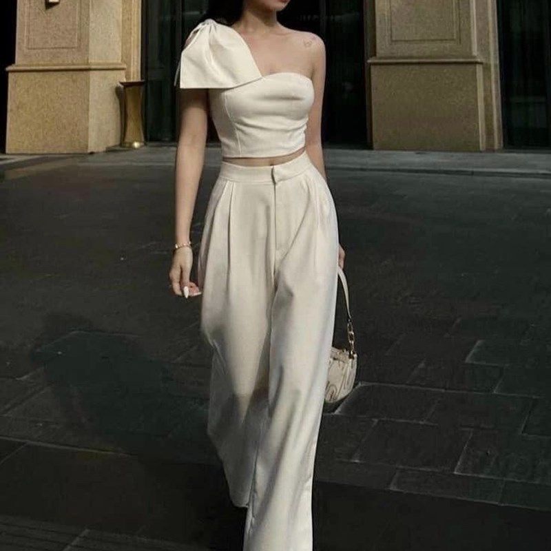 2024夏季新款时尚气质名媛风性感露肩上衣高腰阔腿裤两件套装女,女装/女士精品,时尚套装,淘宝优惠券,粉丝福利购,淘宝优惠卷