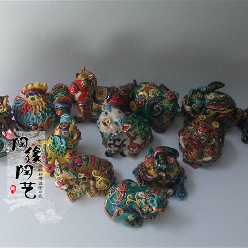 陶瓷工艺品 交趾陶 十二生肖 马 龙 鸡 猪