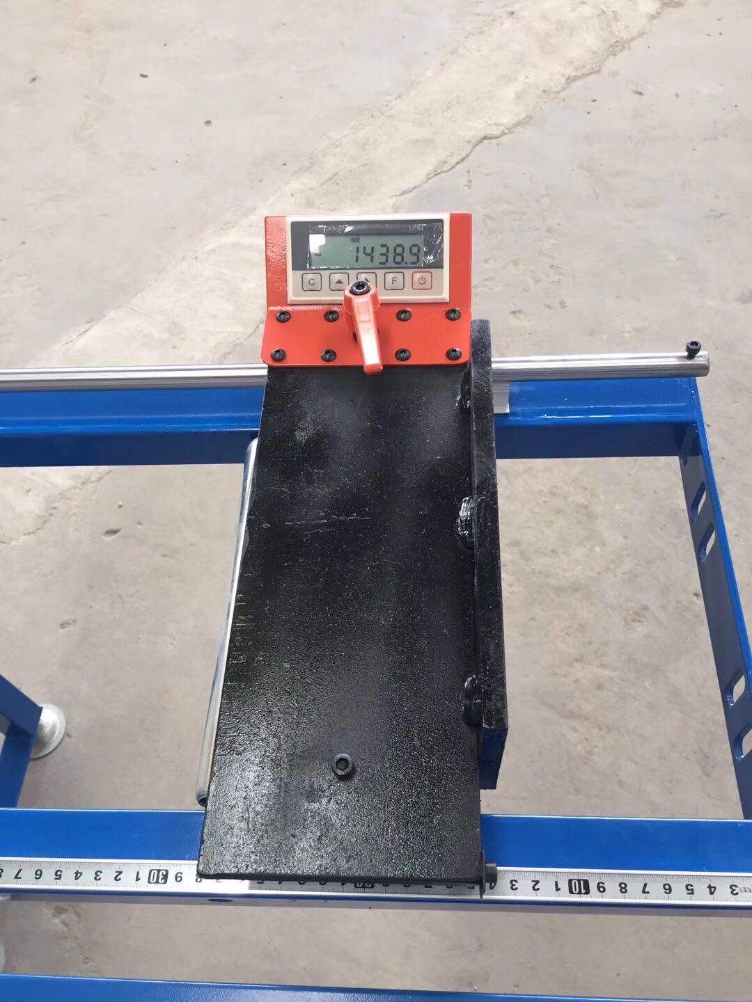 数显托料架定位架自动数控架送料架支撑料架铝材无动力滚筒架子