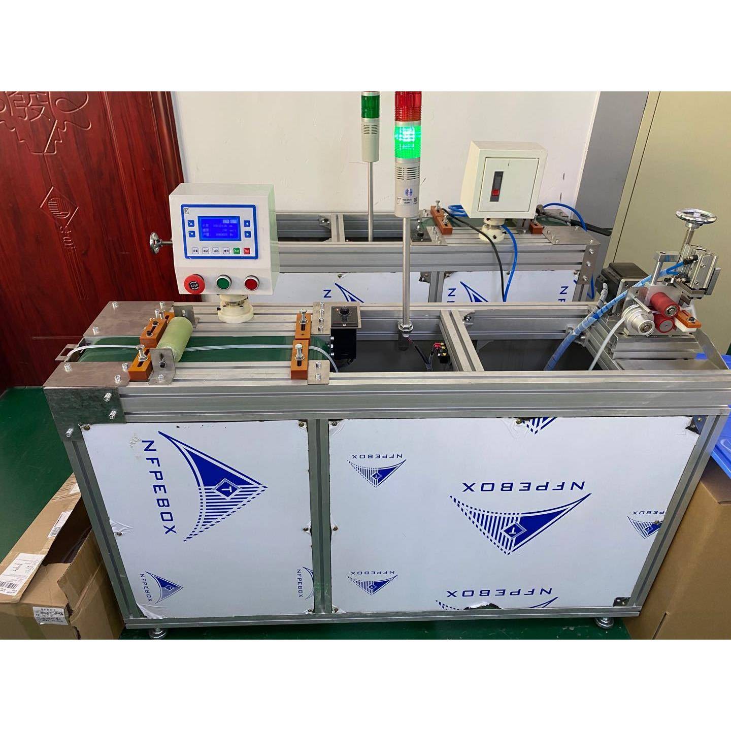 全自动硅胶吸管直角斜角切管机洗发液出液PE管裁管机旋转裁切机