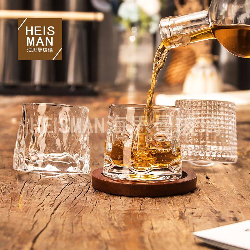 创意带底座旋转玻璃杯人工手绘威士忌杯酒吧解压洋酒杯转转杯