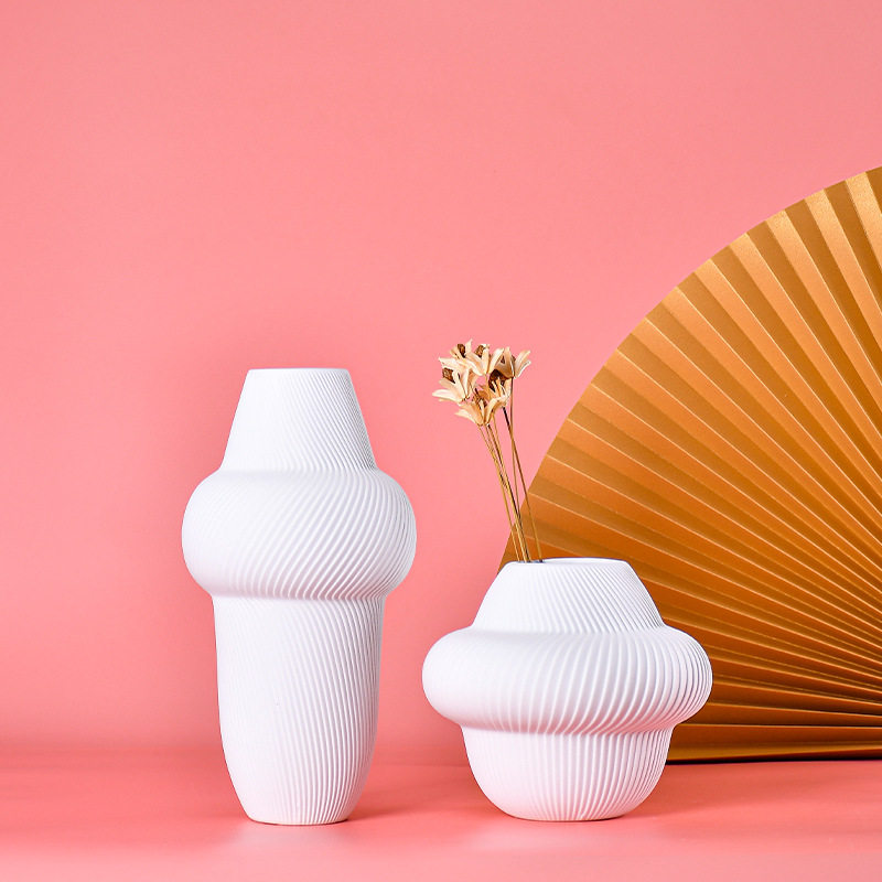北欧创意客间陶瓷白色创意别墅客厅插干花装饰品摆件花瓶花器,模玩/动漫/周边/娃圈三坑/桌游,文化/体育周边,淘宝优惠券,粉丝福利购,淘宝优惠卷