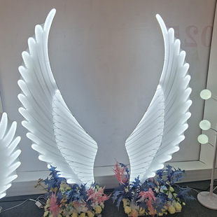 婚庆铁艺发光蝴蝶翅膀婚礼舞台T台场景装饰路引道具摆件比翼双飞