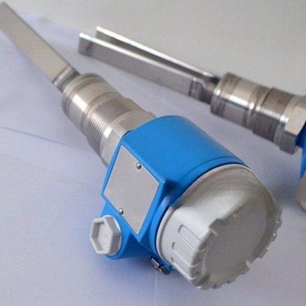 E+H物位开关FTL20-062BFTL20H-0GDJ2B音叉料位FTL20H-0TDJ2B现货