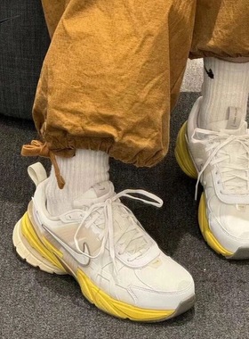 NIKE/耐克男女V2K低帮时尚轻便舒适防滑防水运动跑步鞋FZ2622-100