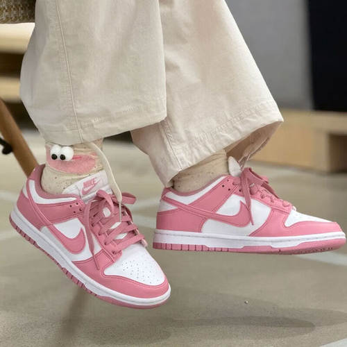 耐克NIKE官方正品女鞋25冬季新款Dunk粉色低帮复古休闲运动板鞋