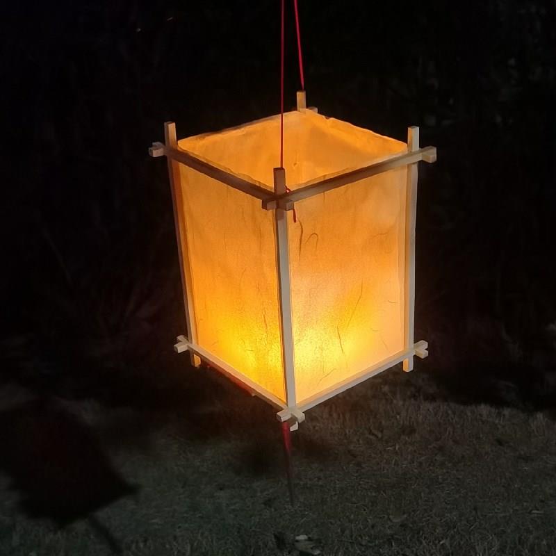 老式点蜡烛灯笼古代纸质新年快乐小孩手提方形古风兔子儿童宫灯