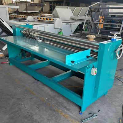 分纸压线机 纸板分压机Paper dividing and creasing machine