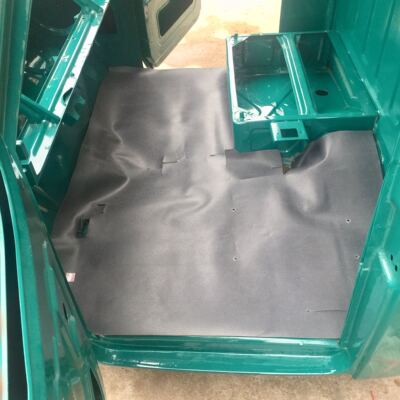 原厂钦机小四缸车单排专用 脚垫地胶 新老款车通用